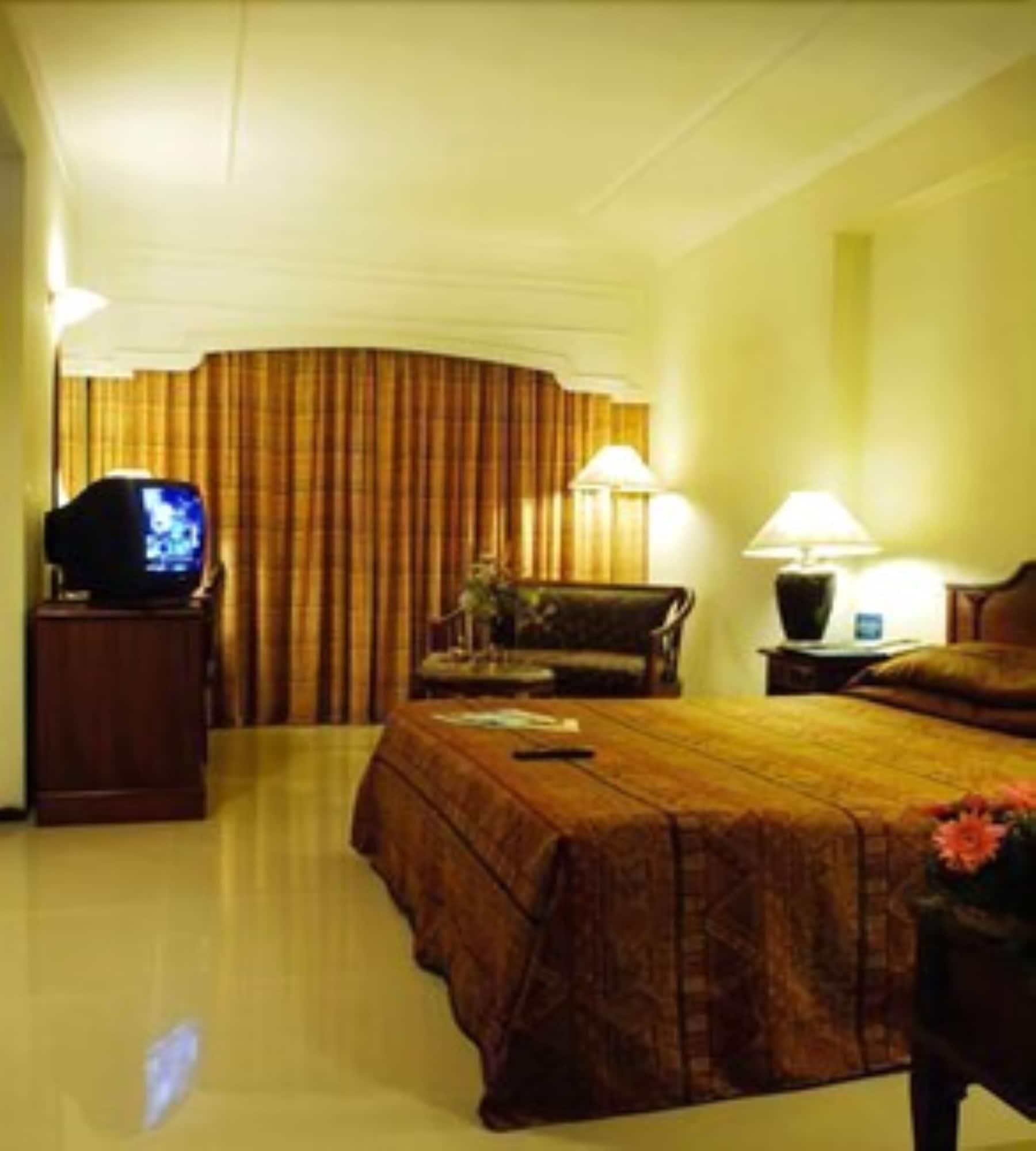 Savera Hotel Čennai Exteriér fotografie