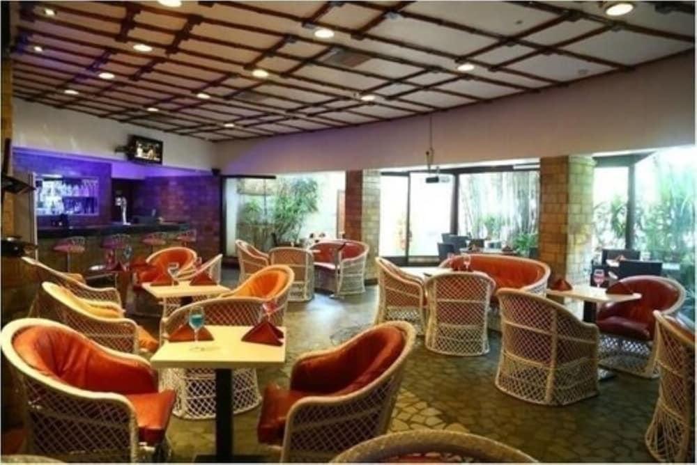 Savera Hotel Čennai Exteriér fotografie