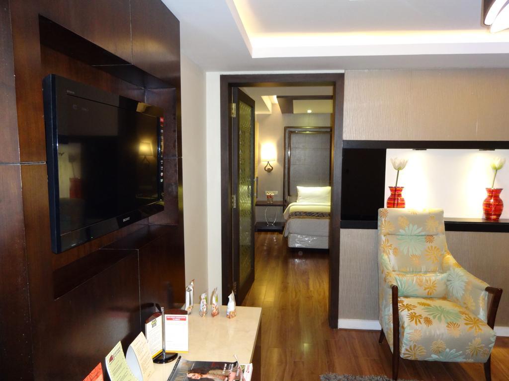 Savera Hotel Čennai Exteriér fotografie
