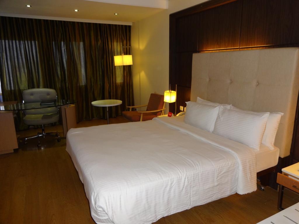 Savera Hotel Čennai Pokoj fotografie